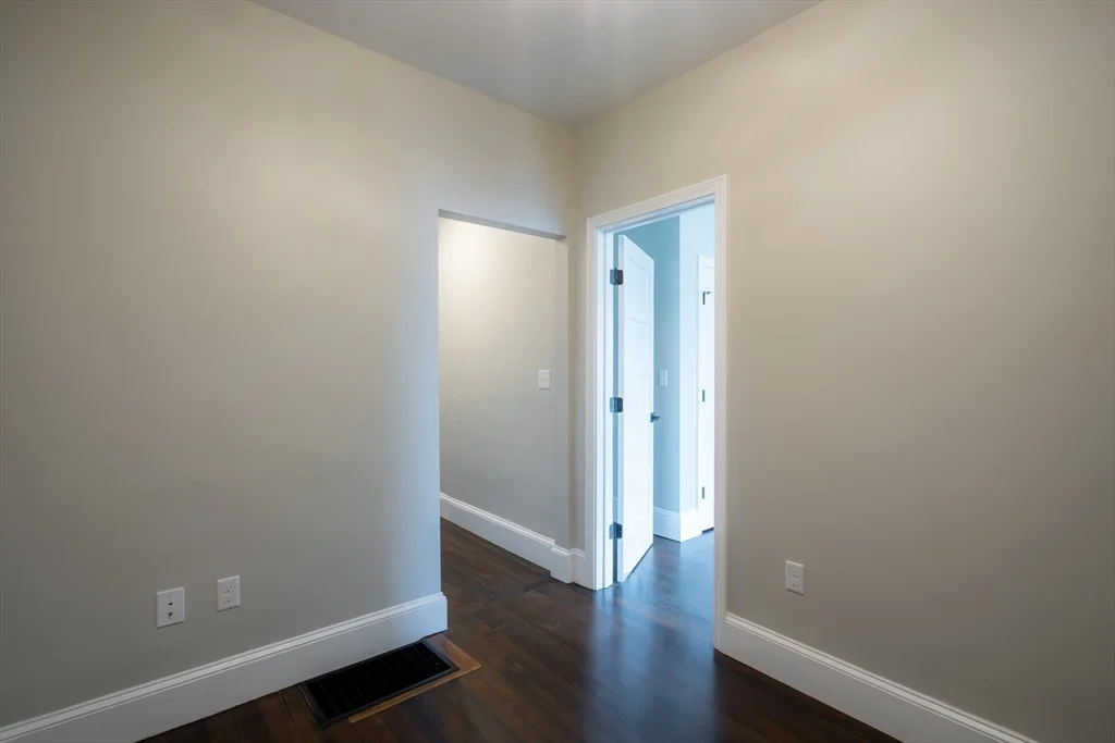 3 bed, 2 bath apartment for rent at 101 Draper St Unit 1, Dorchester — photo 12 of 14