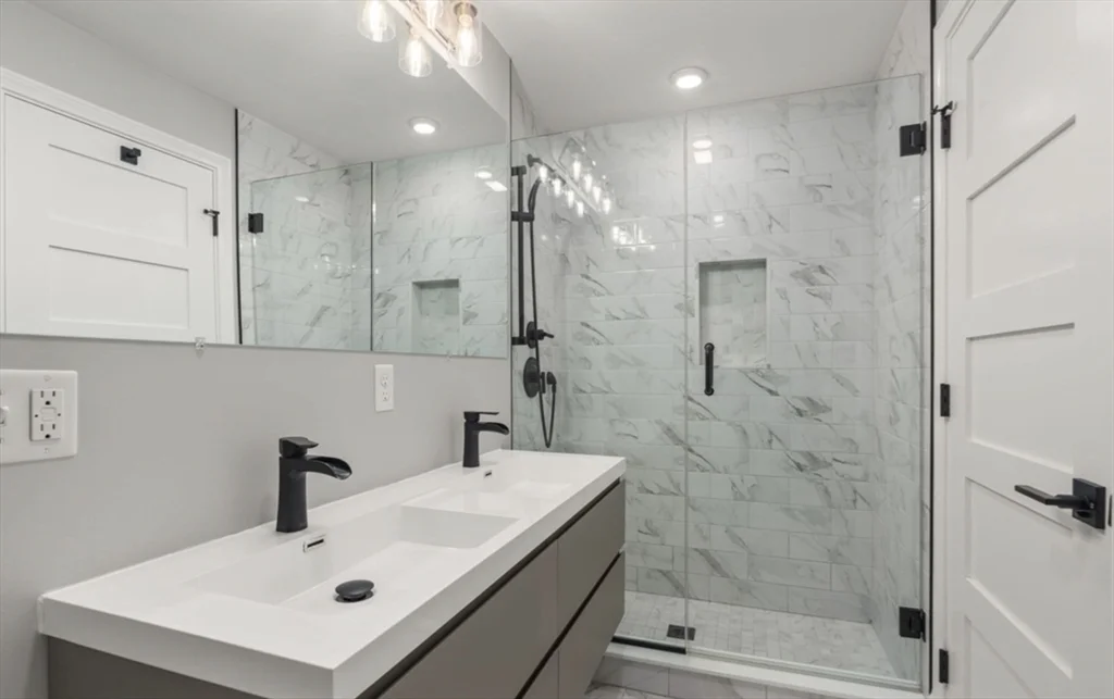 3 bed, 2 bath apartment for rent at 101 Draper St Unit 2, Dorchester — photo 11 of 19
