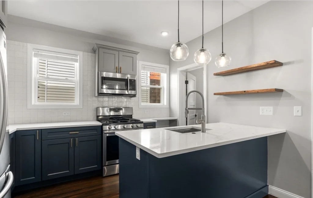 3 bed, 2 bath apartment for rent at 101 Draper St Unit 2, Dorchester — photo 2 of 19