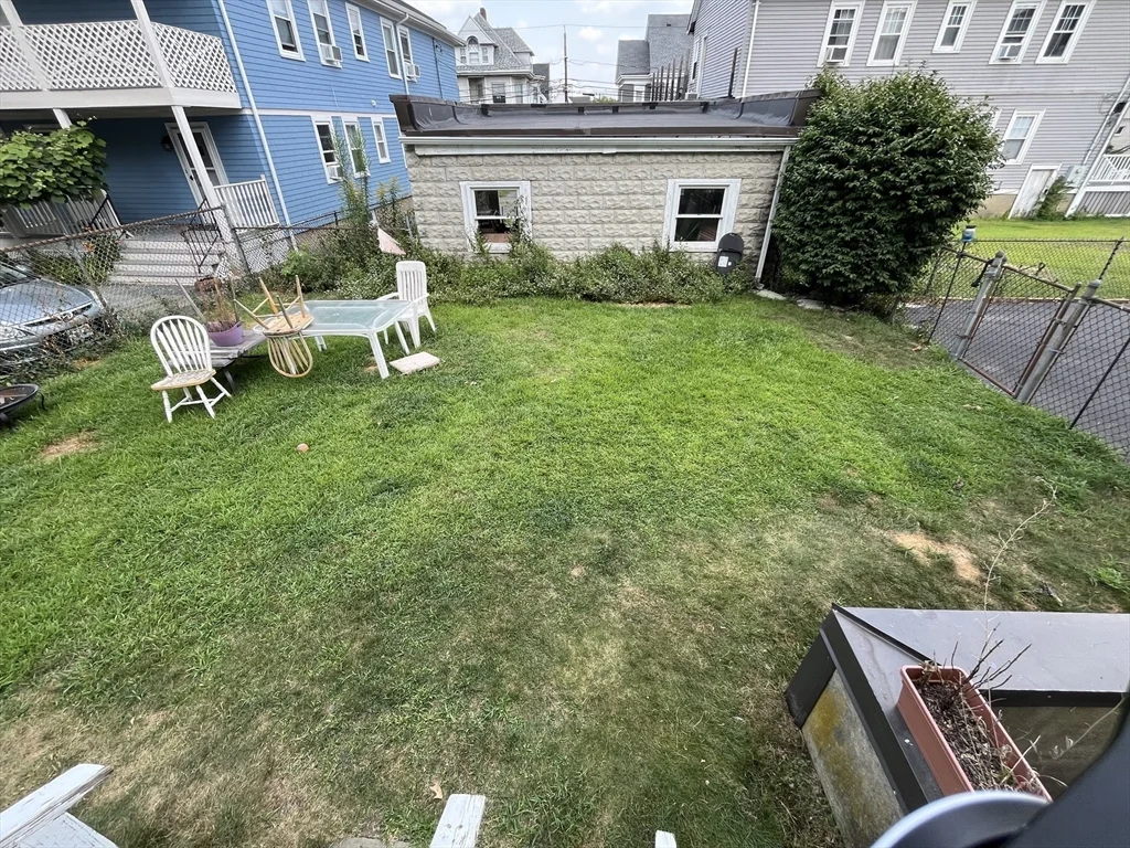 3 bed, 1 bath apartment for rent at 101 Etna Unit 0, Boston — photo 2 of 14