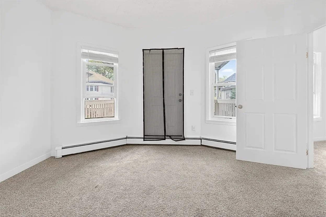 3 bed, 1 bath apartment for rent at 101 Geneva Ave Unit 2, Dorchester — photo 4 of 10