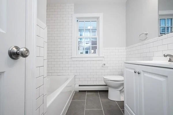 4 bed, 2 bath apartment for rent at 101 Lanark Unit 1, Brighton — photo 9 of 13