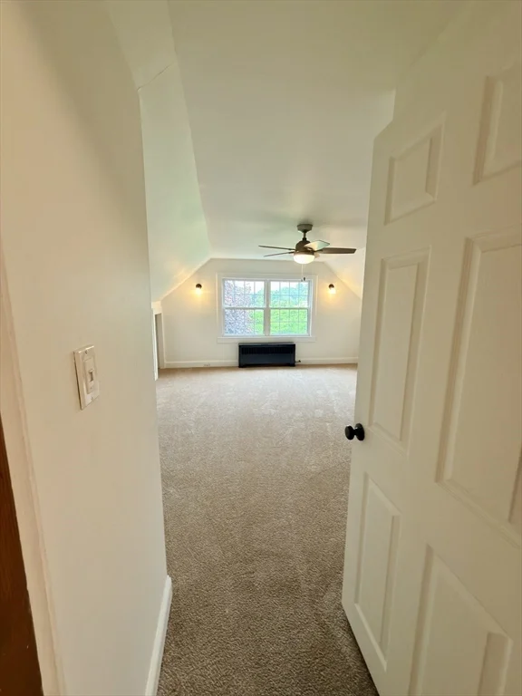 3 bed, 1 bath apartment for rent at 101 Mann St, Bellingham — photo 24 of 41