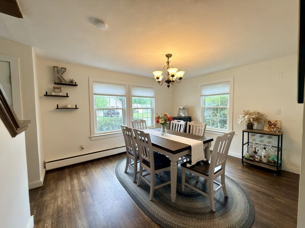 3 bed, 1 bath apartment for rent at 101 Mann St, Bellingham — photo 12 of 41