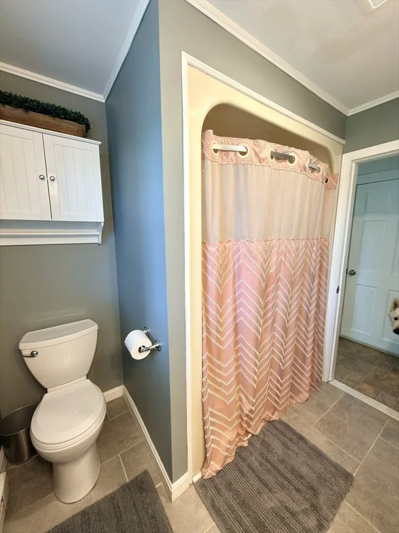 3 bed, 1 bath apartment for rent at 101 Mann St, Bellingham — photo 16 of 41