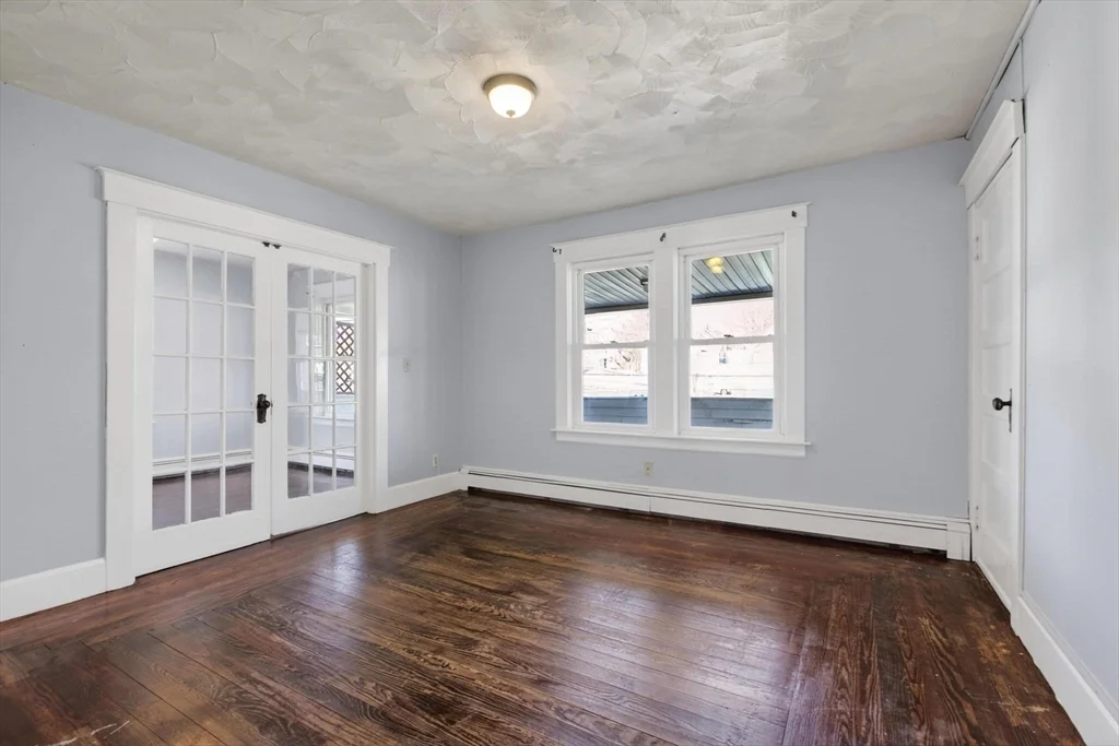2 bed, 1 bath apartment for rent at 101 Marquette St Unit 2, Gardner — photo 7 of 19