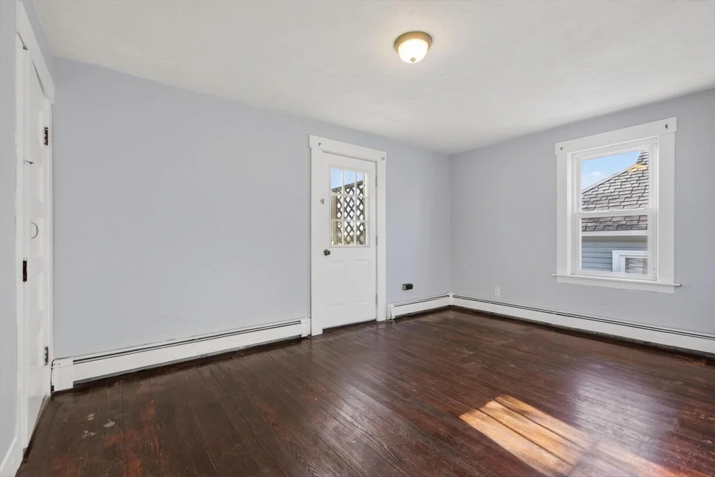 2 bed, 1 bath apartment for rent at 101 Marquette St Unit 2, Gardner — photo 9 of 19