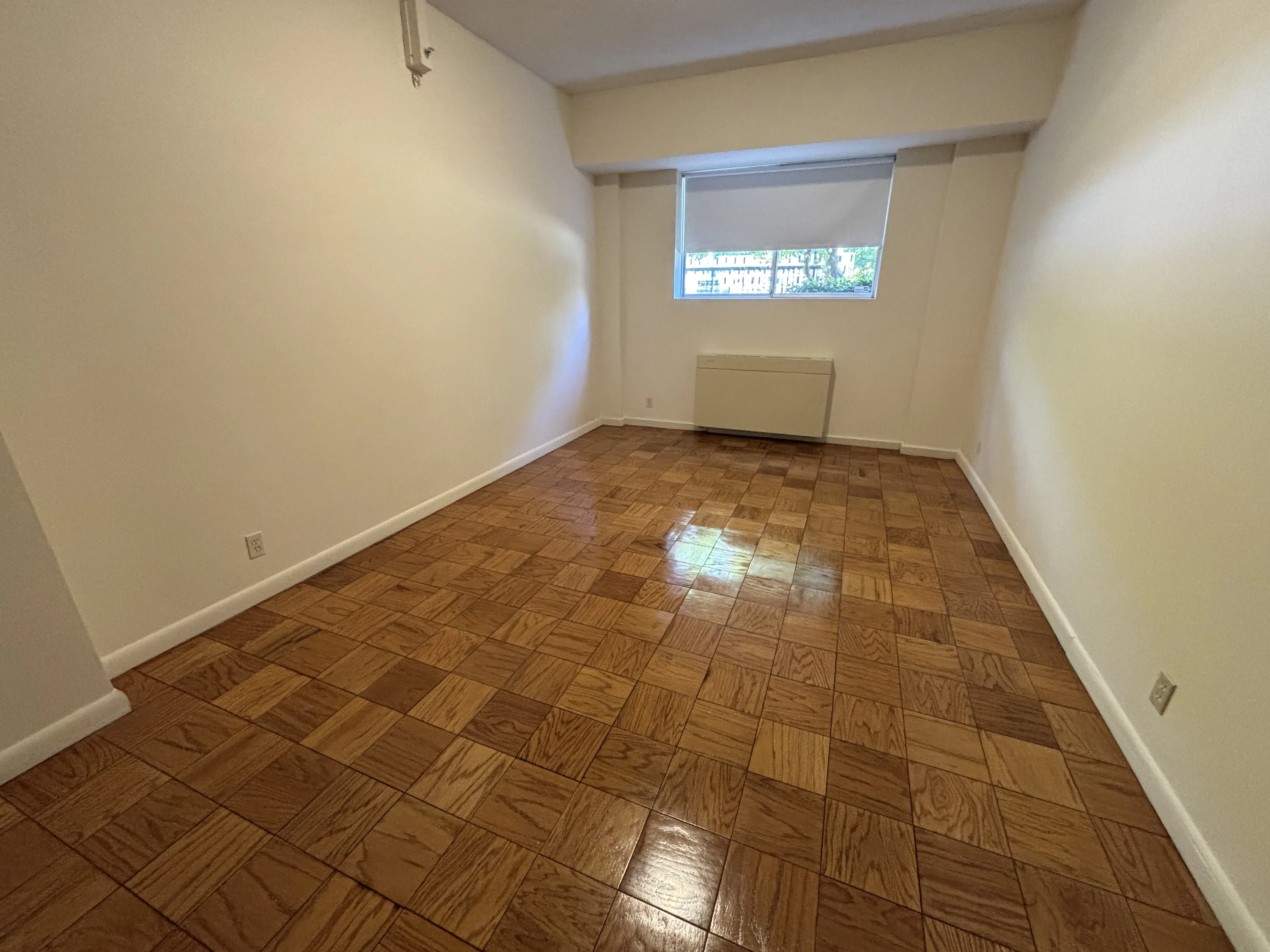 1 bed, 1 bath apartment for rent at 101 Monmouth St Unit 102, Longwood — photo 6 of 8