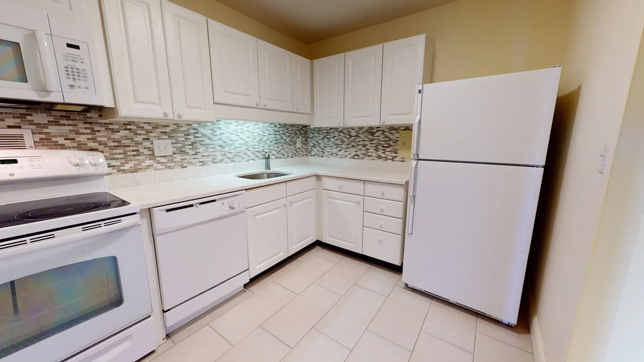 1 bed, 1 bath apartment for rent at 101 Monmouth St Unit 104, Longwood — photo 6 of 13