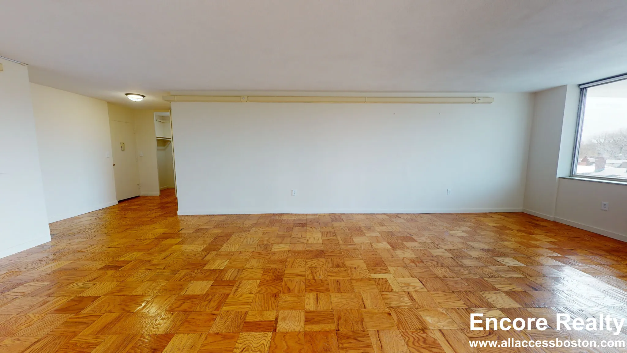 3 bed, 2 bath apartment for rent at 101 Monmouth St Unit 220, Longwood — photo 3 of 32