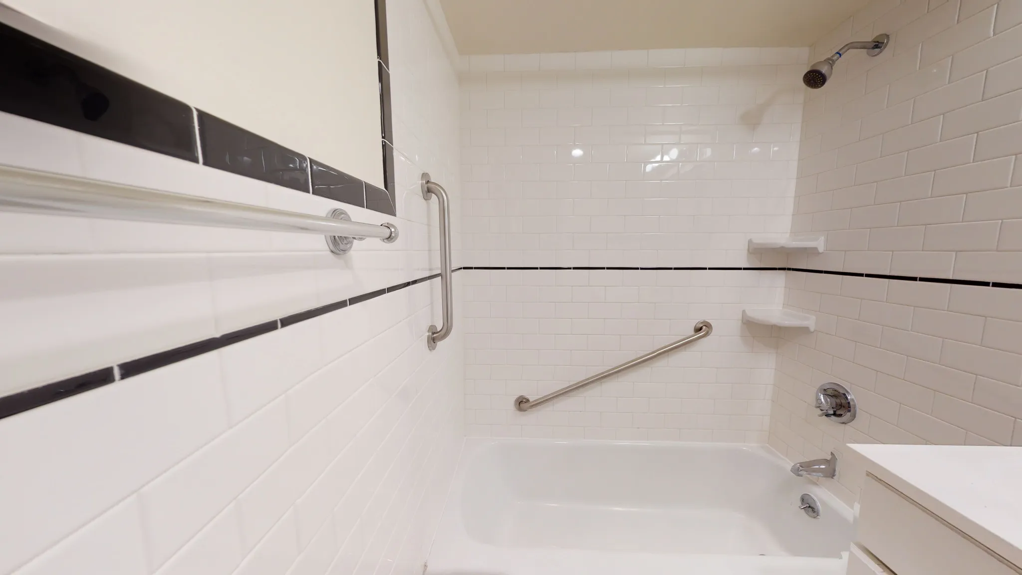 2 bed, 2 bath apartment for rent at 101 Monmouth St Unit 2215, Longwood — photo 13 of 20