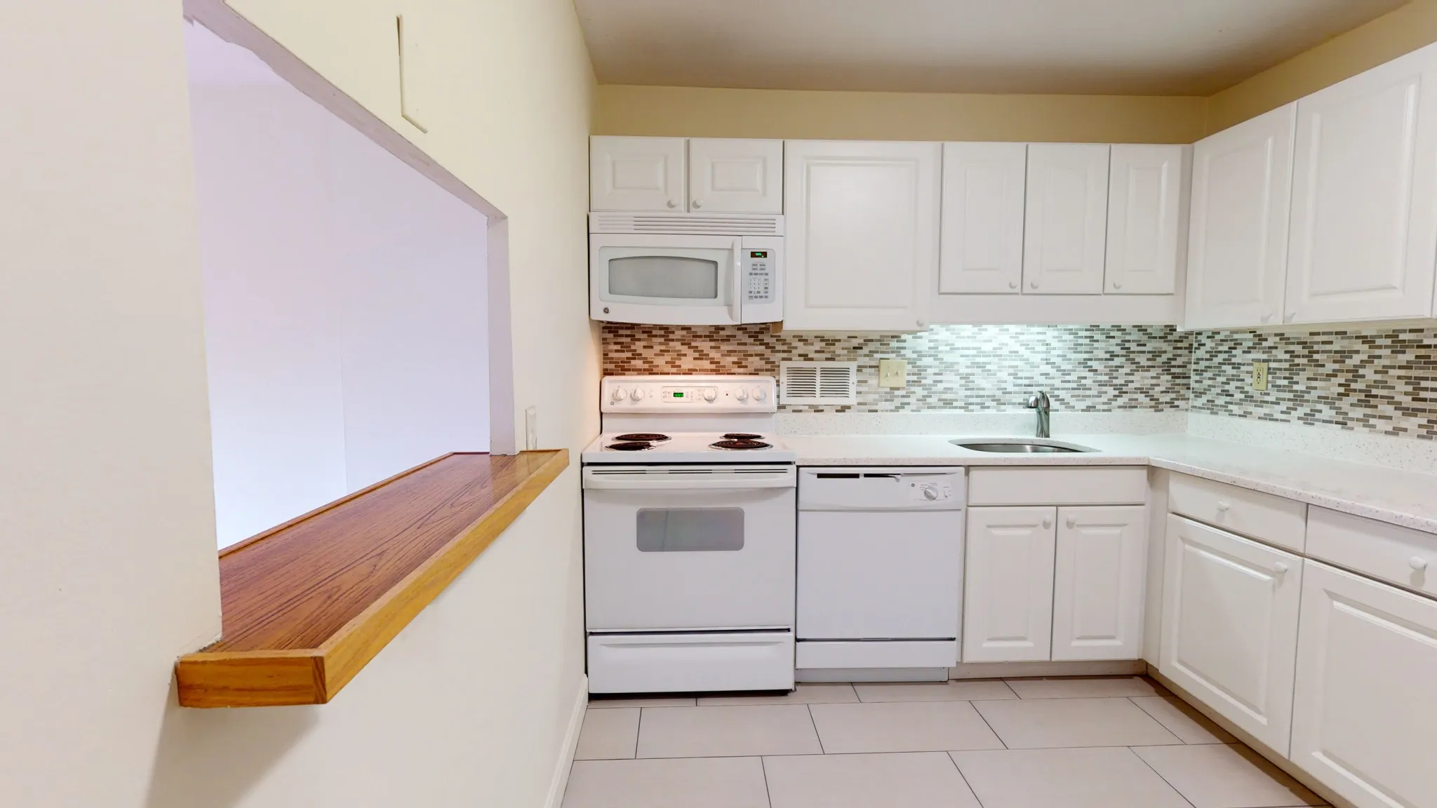 2 bed, 2 bath apartment for rent at 101 Monmouth St Unit 2215, Longwood — photo 6 of 20
