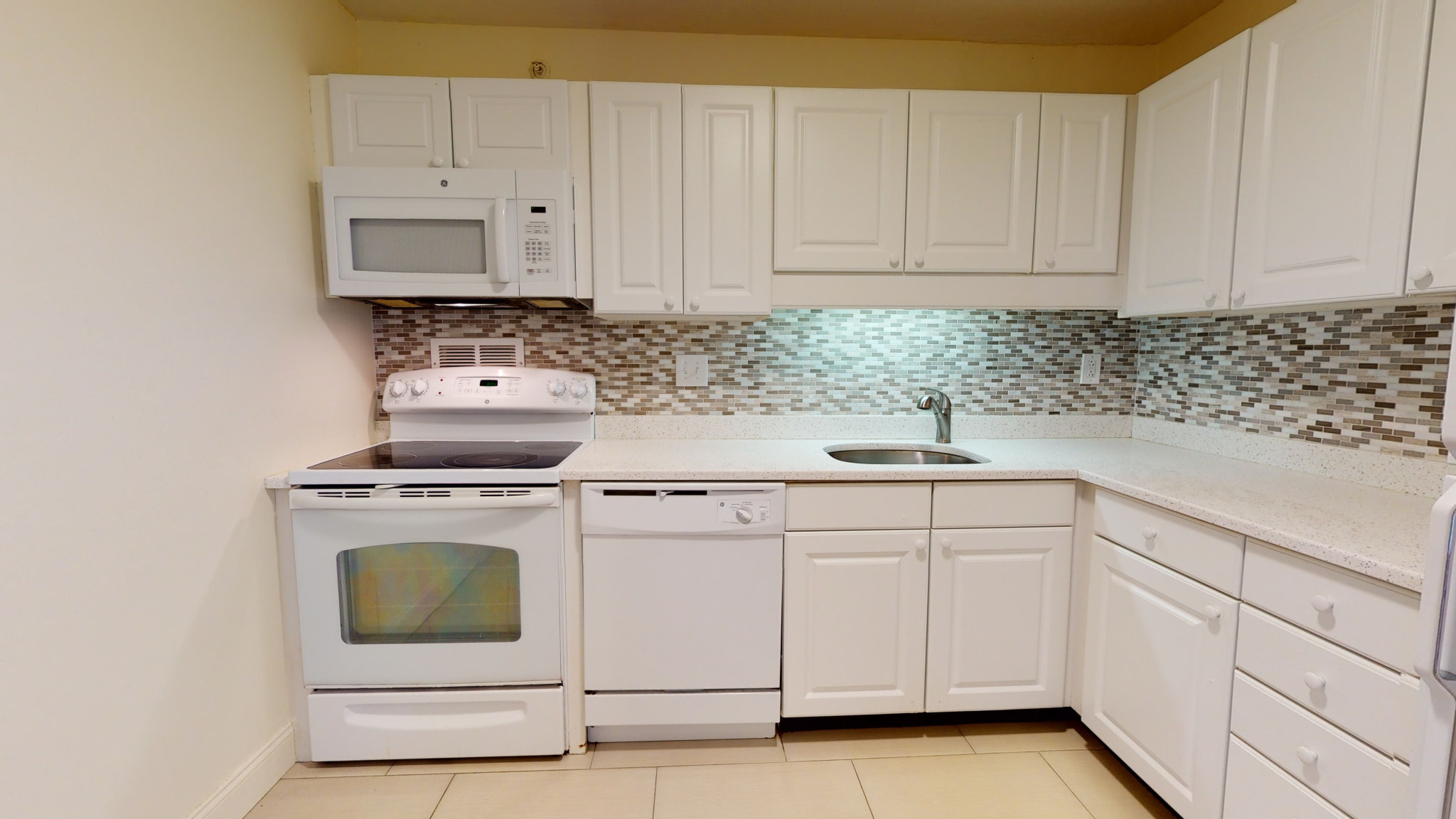 1 bed, 1 bath apartment for rent at 101 Monmouth St Unit 309, Longwood — photo 1 of 18