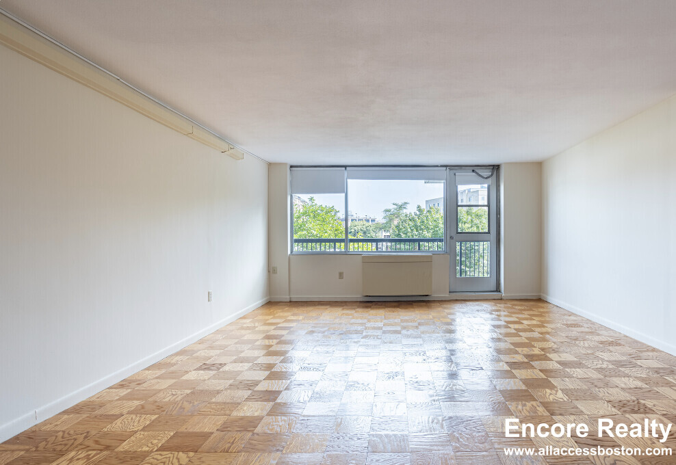 1 bed, 1 bath apartment for rent at 101 Monmouth St Unit 309, Longwood — photo 3 of 18