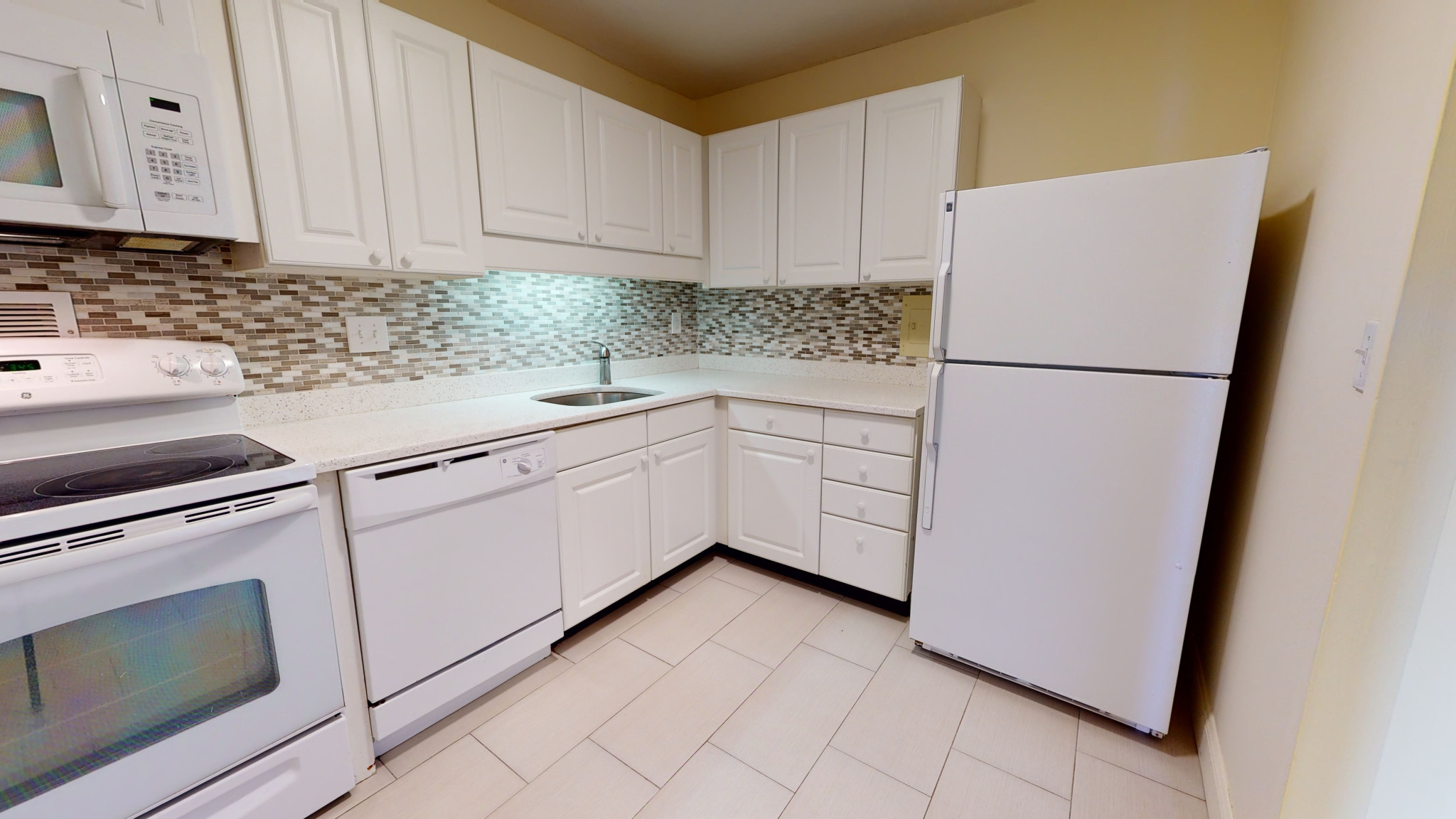 1 bed, 1 bath apartment for rent at 101 Monmouth St Unit 309, Longwood — photo 2 of 18