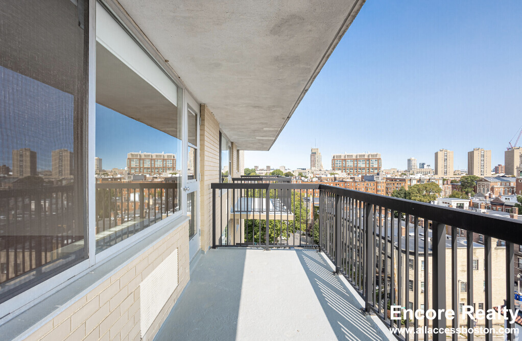 1 bed, 1 bath apartment for rent at 101 Monmouth St Unit 309, Longwood — photo 17 of 18