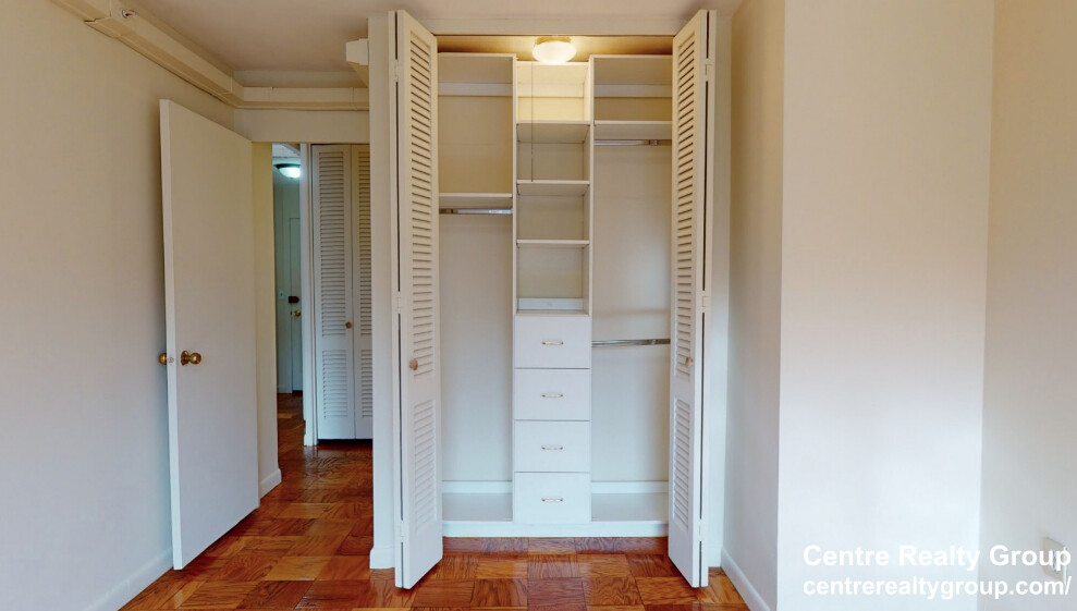 3 bed, 2 bath apartment for rent at 101 Monmouth St Unit 401, Longwood — photo 10 of 15
