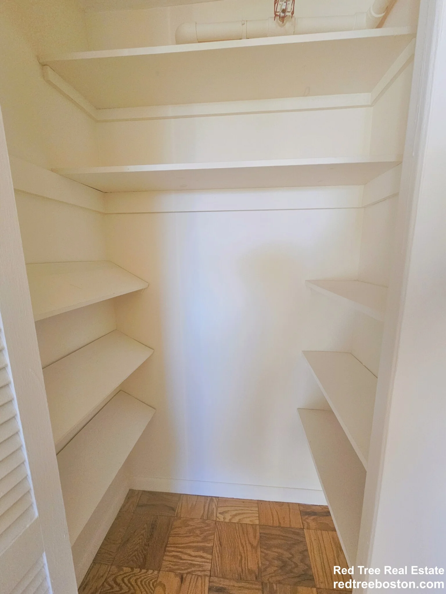 Studio bed, 1 bath apartment for rent at 101 Monmouth St Unit 506, Longwood — photo 5 of 13
