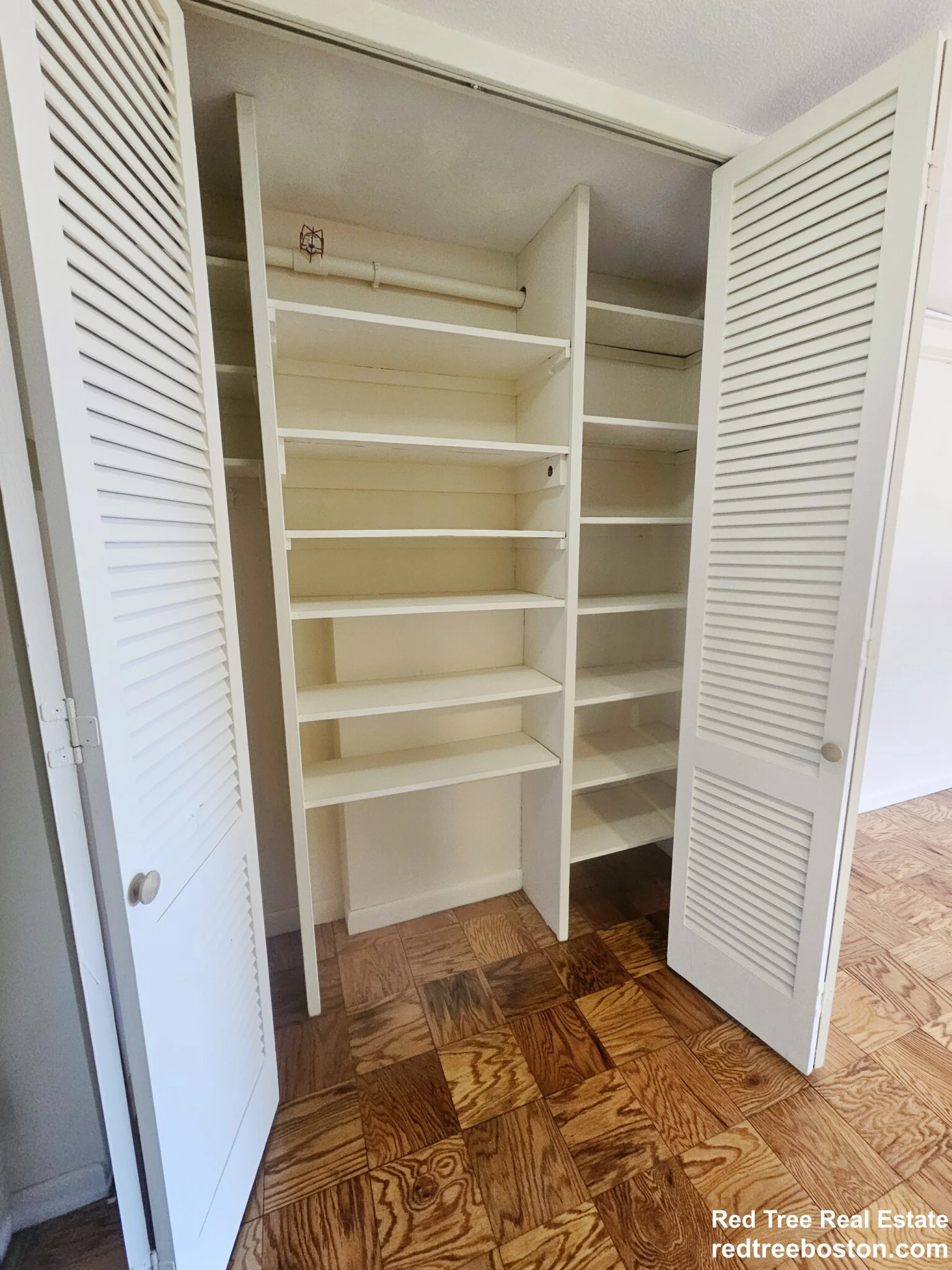Studio bed, 1 bath apartment for rent at 101 Monmouth St Unit 506, Longwood — photo 3 of 13