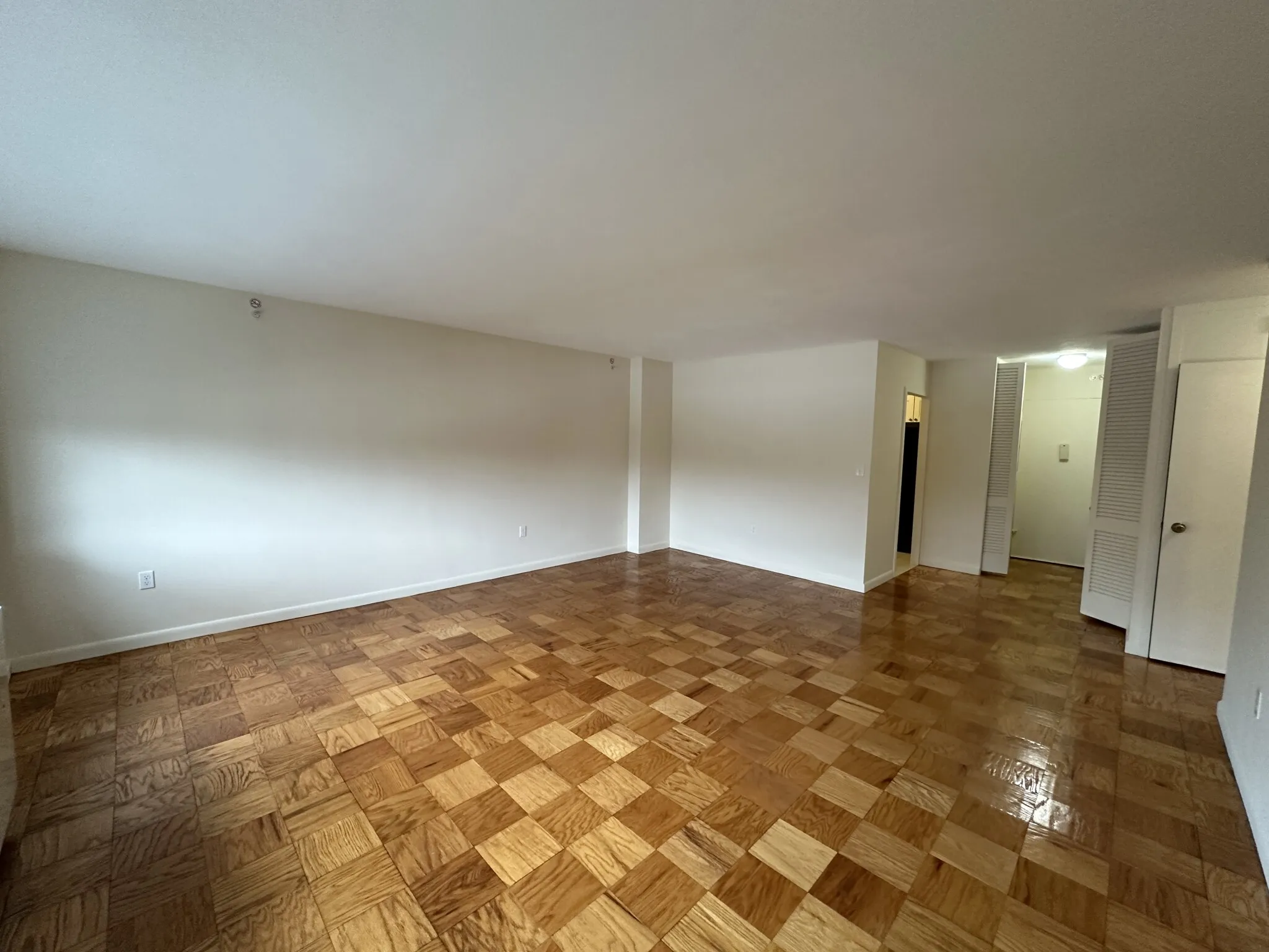 1 bed, 1 bath apartment for rent at 101 Monmouth St Unit 516, Longwood — photo 6 of 19