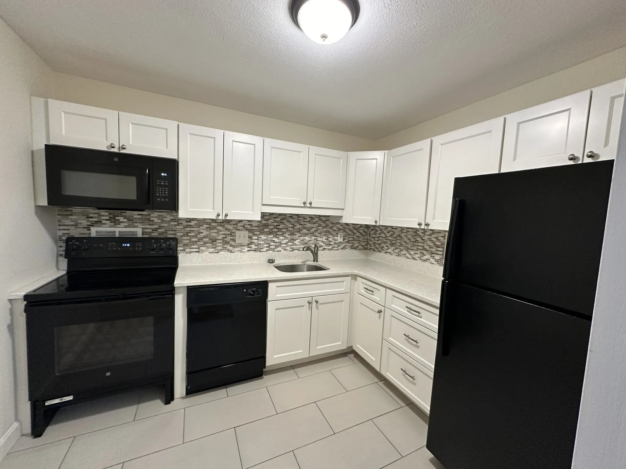 1 bed, 1 bath apartment for rent at 101 Monmouth St Unit 516, Longwood — photo 1 of 19