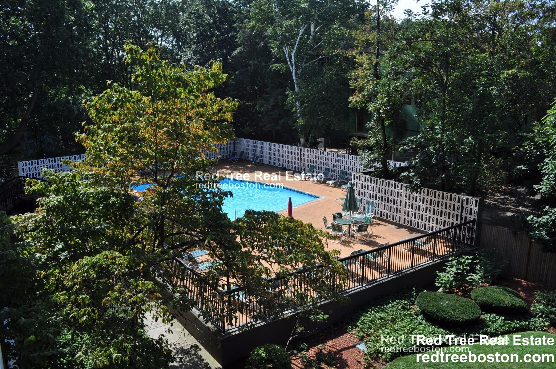Studio bed, 1 bath apartment for rent at 101 Monmouth St Unit 518, Longwood — photo 5 of 9