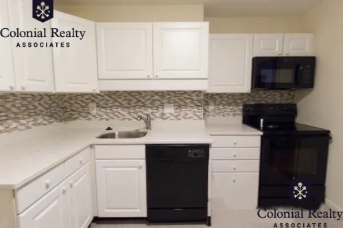 3 bed, 2 bath apartment for rent at 101 Monmouth St Unit 533, Longwood — photo 9 of 15