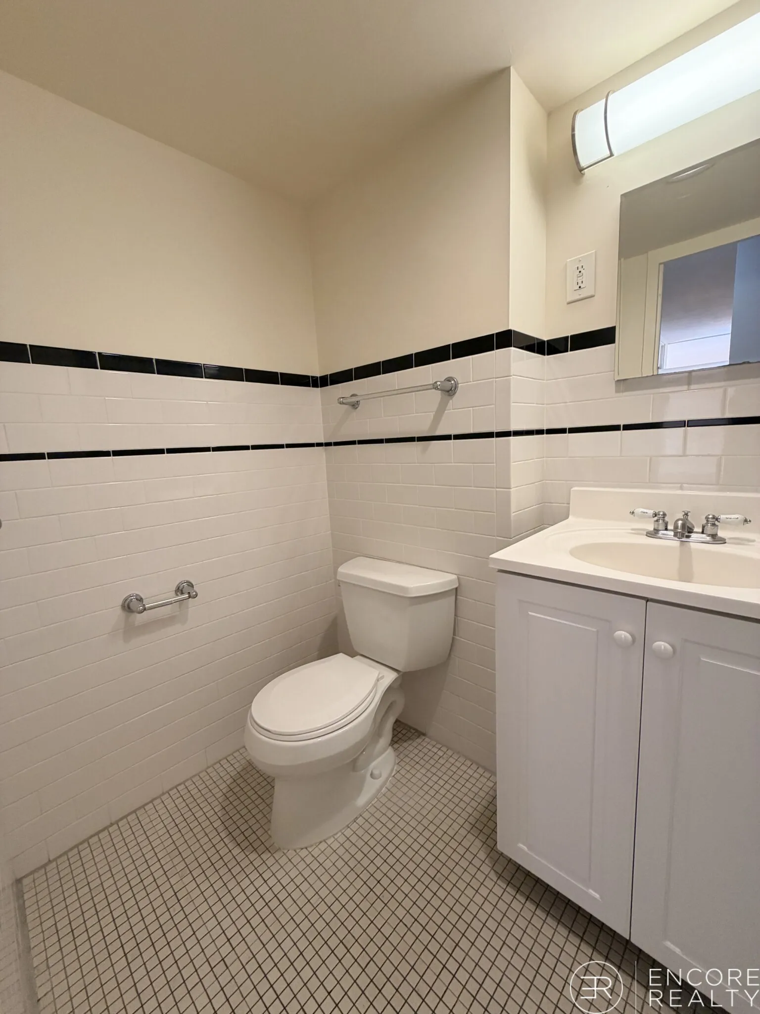 3 bed, 2 bath apartment for rent at 101 Monmouth St Unit 601A, Longwood — photo 17 of 32