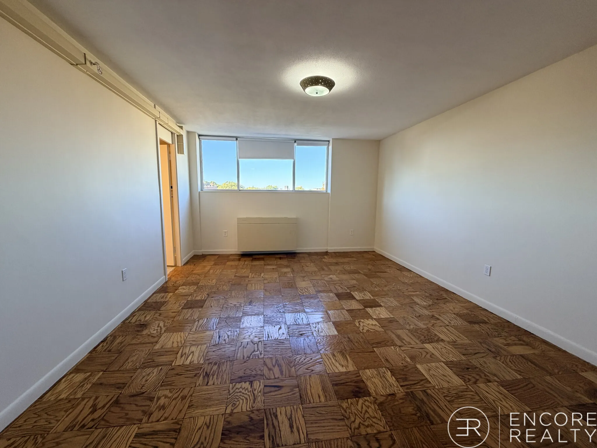 3 bed, 2 bath apartment for rent at 101 Monmouth St Unit 601F, Longwood — photo 26 of 32