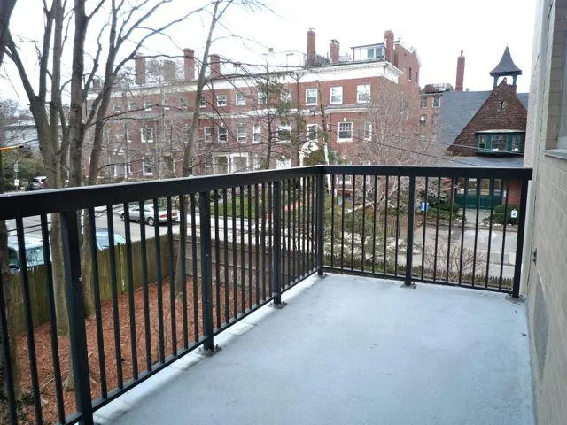 3 bed, 2 bath apartment for rent at 101 Monmouth St Unit 6601, Longwood — photo 5 of 14