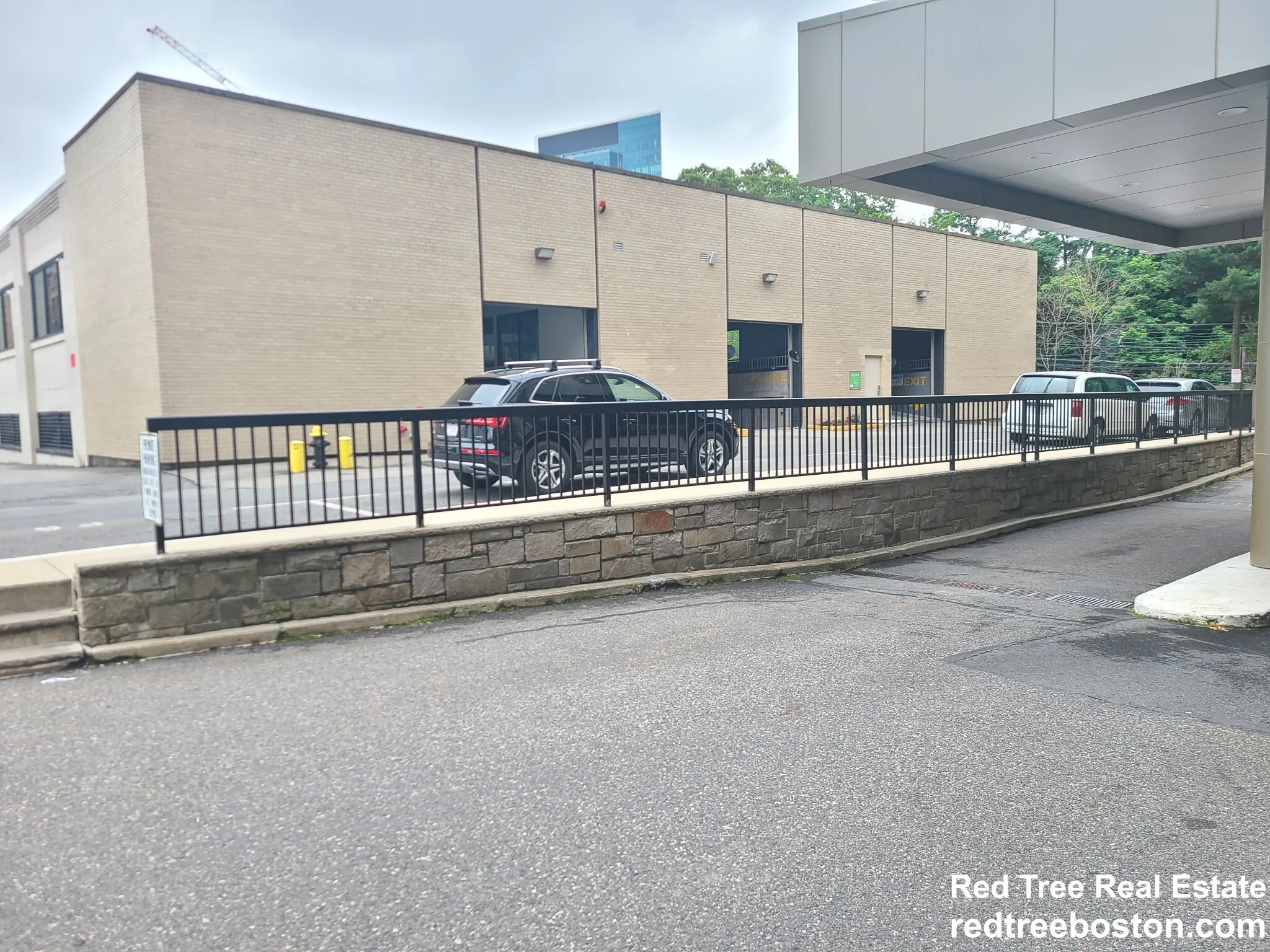 Studio bed, 1 bath apartment for rent at 101 Monmouth St Unit 710, Longwood — photo 14 of 38