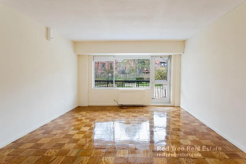 Studio bed, 1 bath apartment for rent at 101 Monmouth St Unit 710, Longwood — photo 4 of 38