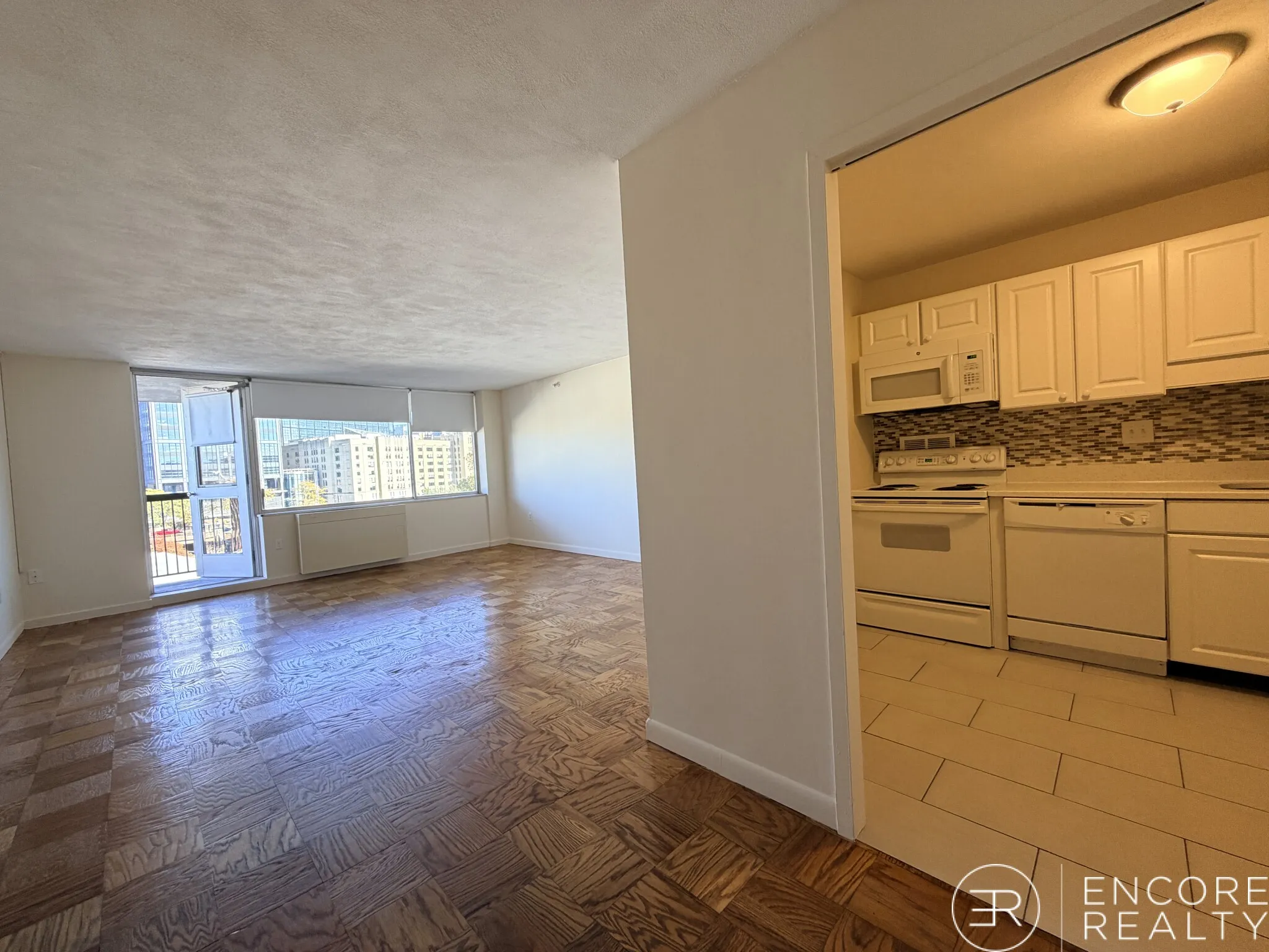 1 bed, 1 bath apartment for rent at 101 Monmouth St Unit 777, Longwood — photo 3 of 41