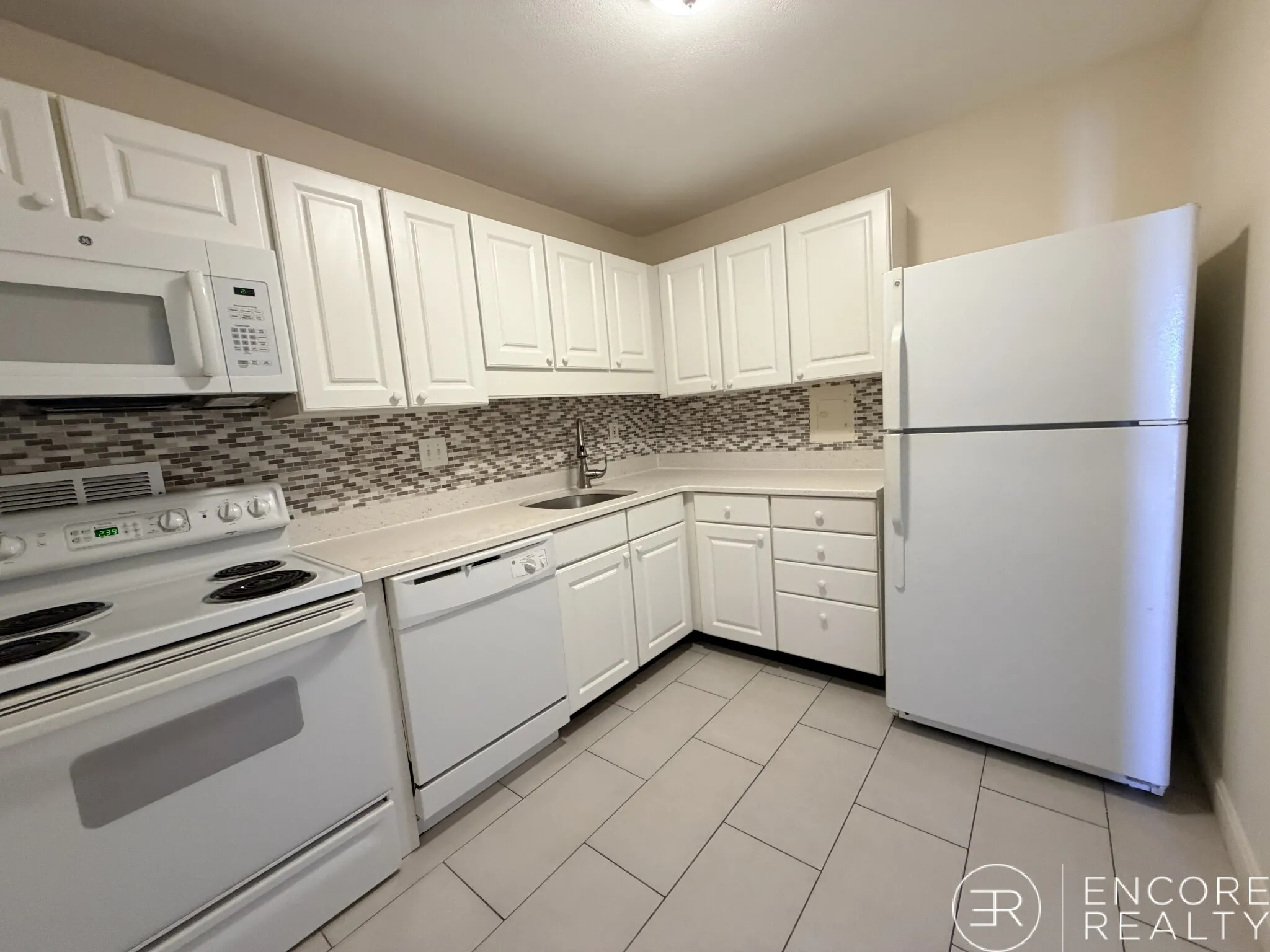 1 bed, 1 bath apartment for rent at 101 Monmouth St Unit 777, Longwood — photo 7 of 41