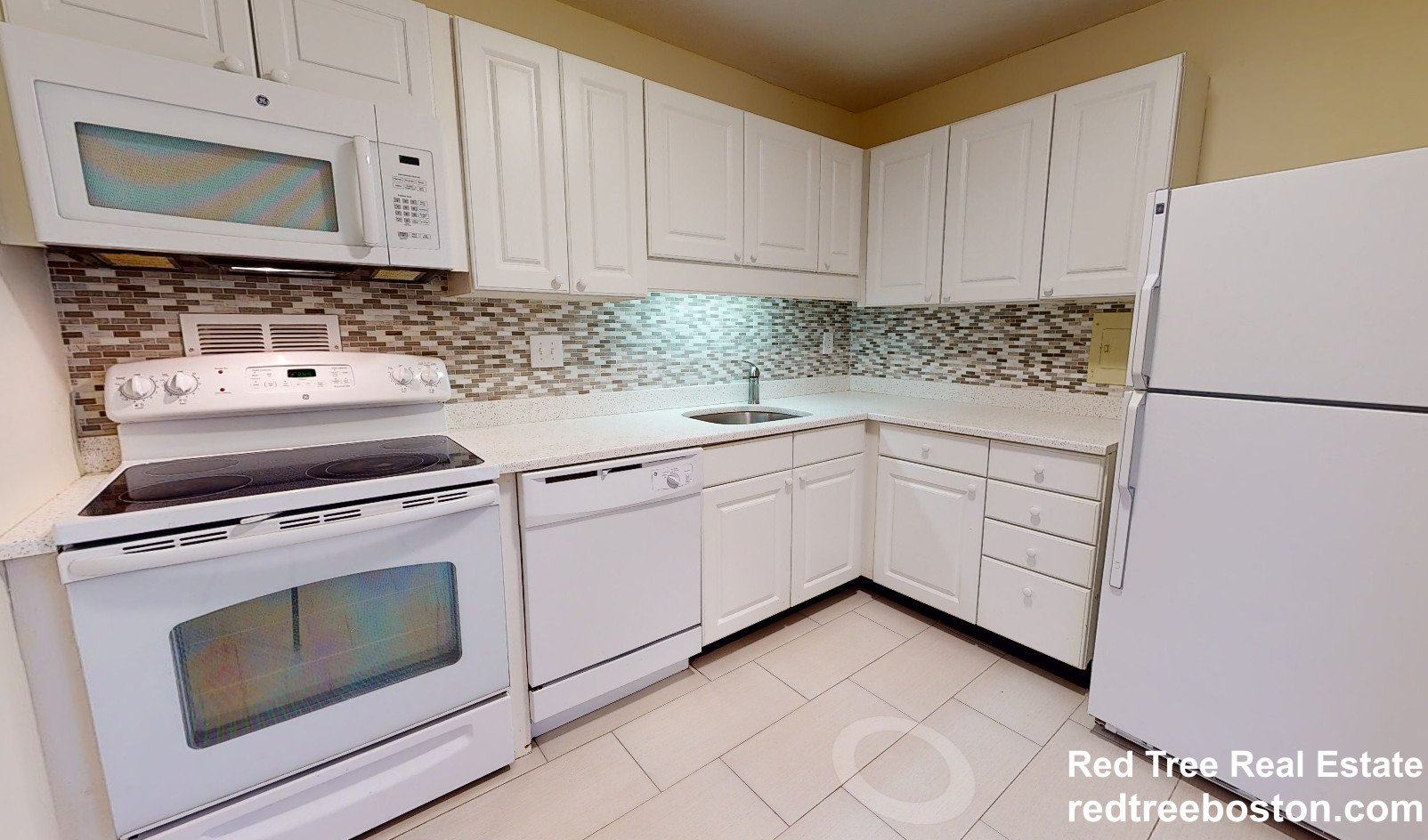 1 bed, 1 bath apartment for rent at 101 Monmouth St Unit 811, Longwood — photo 3 of 22