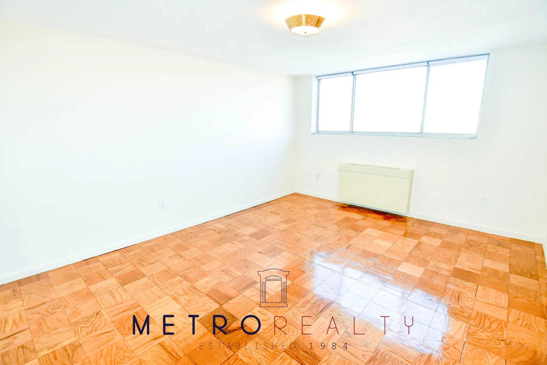 3 bed, 2 bath apartment for rent at 101 Monmouth St Unit 902, Longwood — photo 4 of 21
