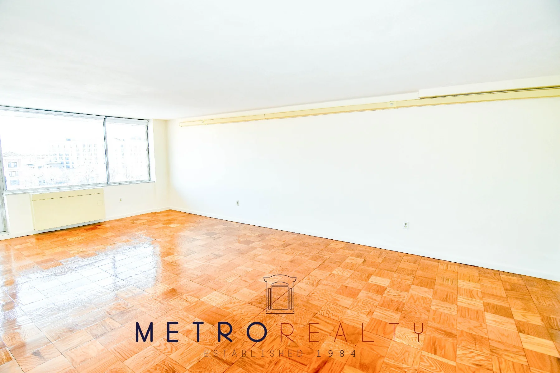 3 bed, 2 bath apartment for rent at 101 Monmouth St Unit 902, Longwood — photo 1 of 21