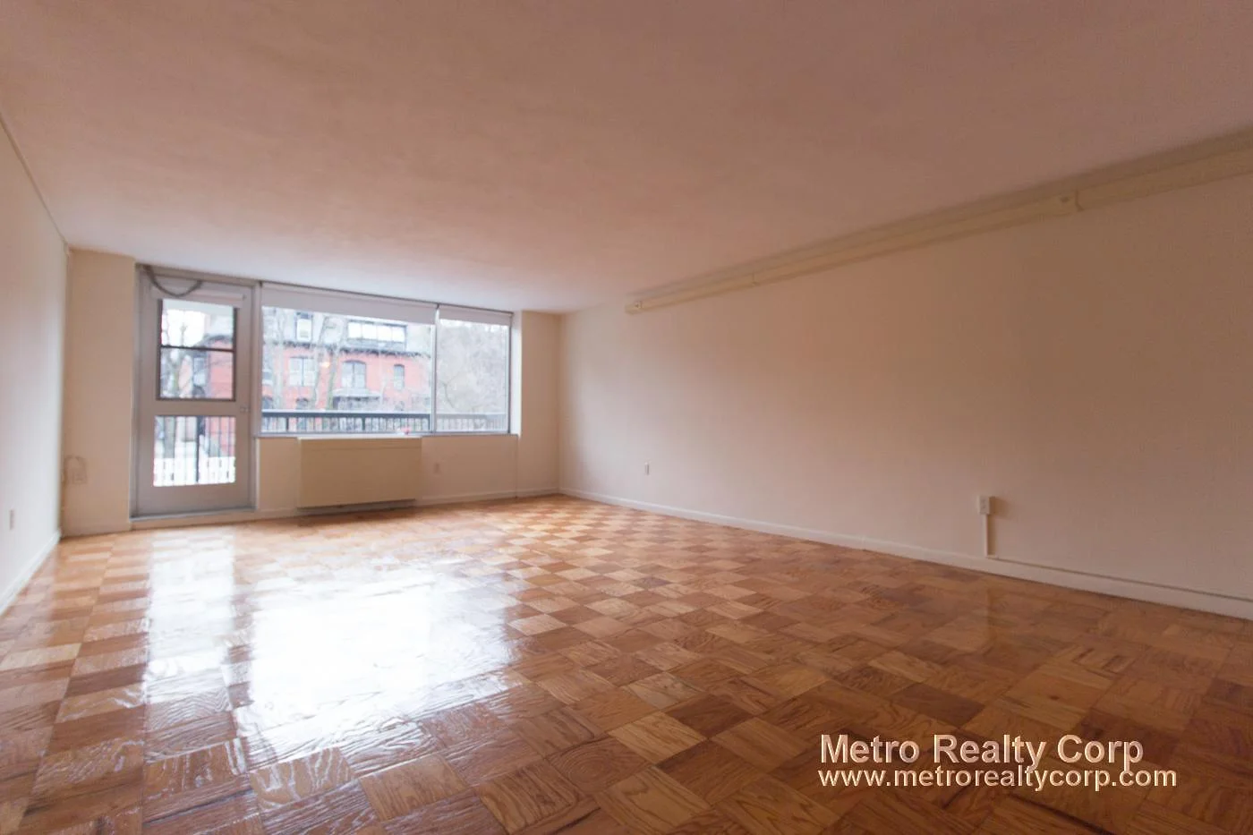 2 bed, 1 bath apartment for rent at 101 Monmouth St Unit 903, Longwood — photo 2 of 13