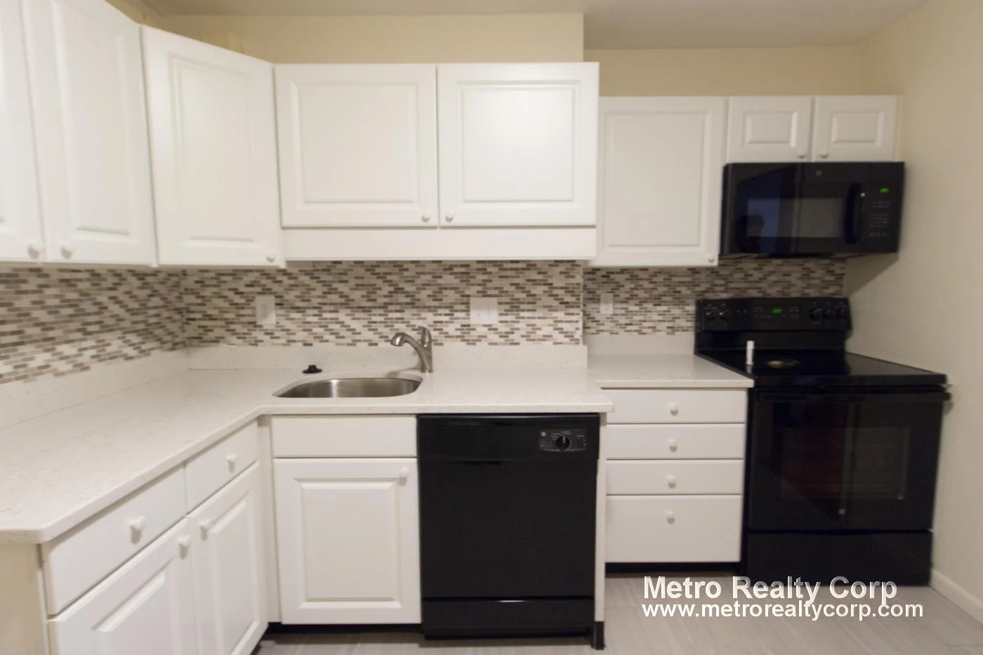 2 bed, 1 bath apartment for rent at 101 Monmouth St Unit 903, Longwood — photo 6 of 13