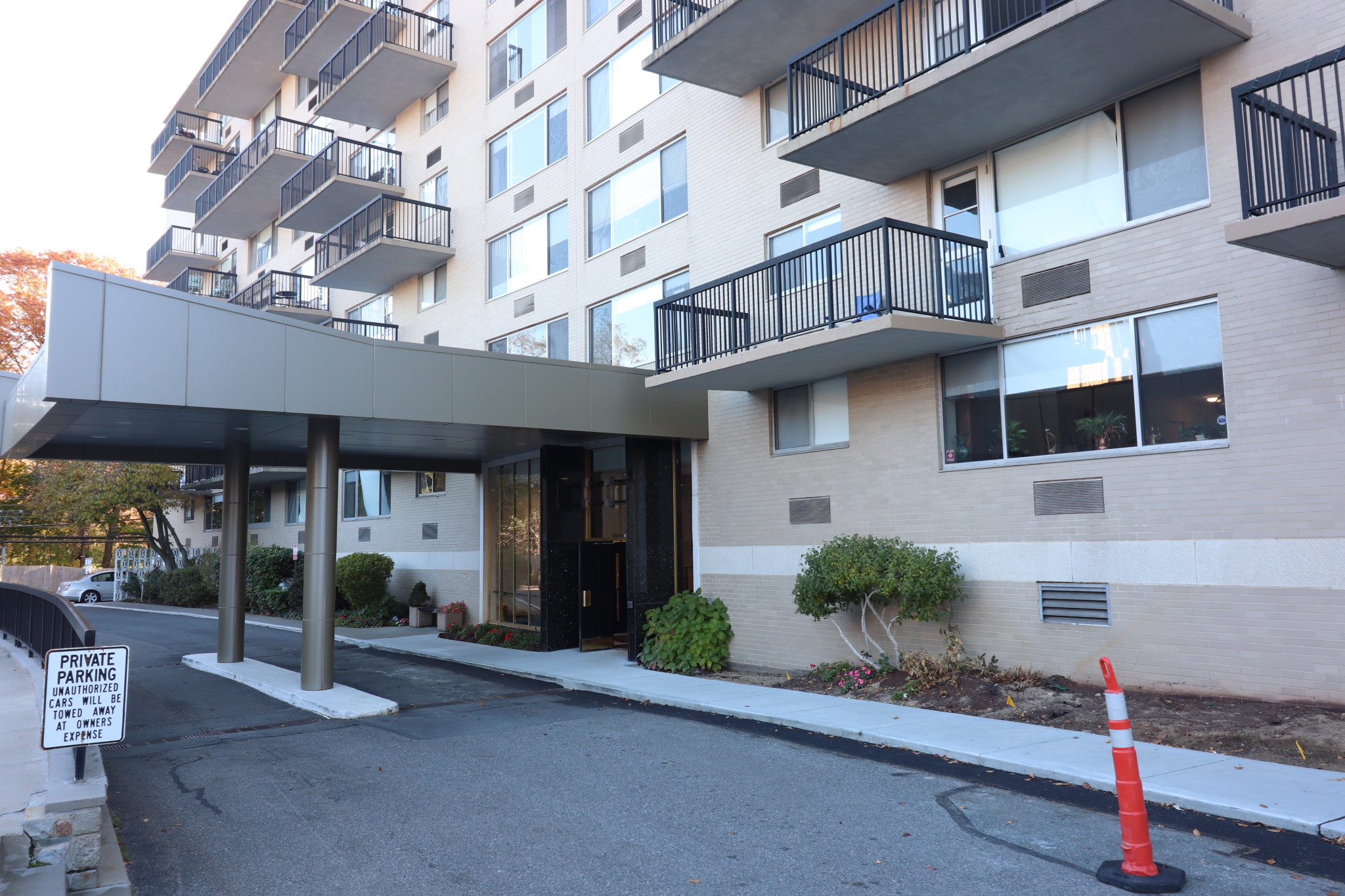 Studio bed, 1 bath apartment for rent at 101 Monmouth St Unit 904, Longwood — photo 11 of 13