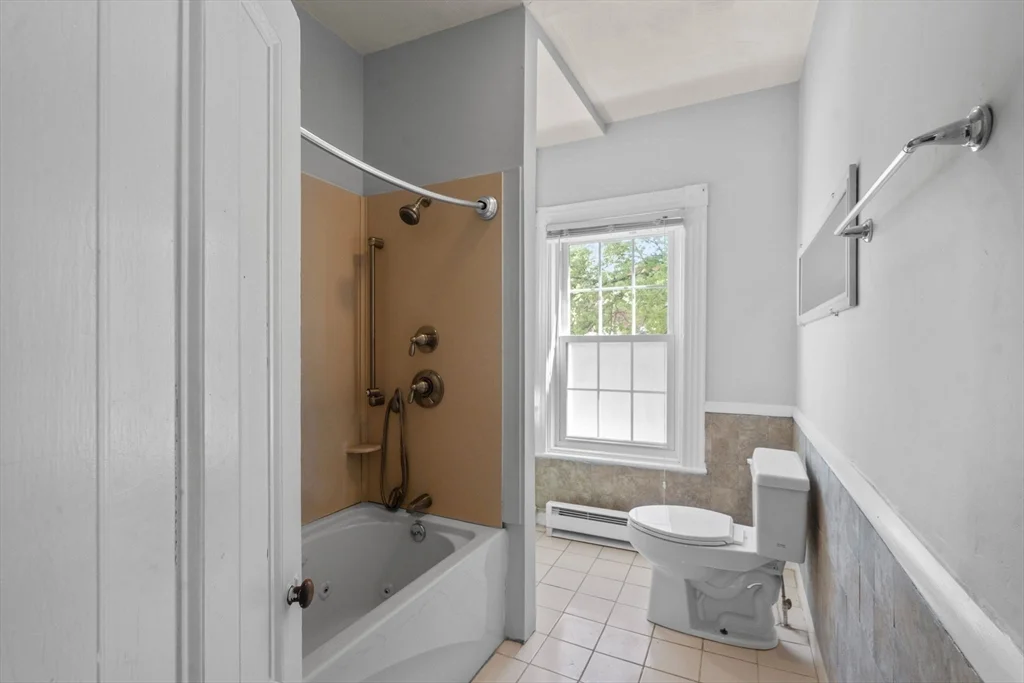 4 bed, 2 bath apartment for rent at 101 Mount Pleasant Ave Unit 101, Roxbury — photo 17 of 29