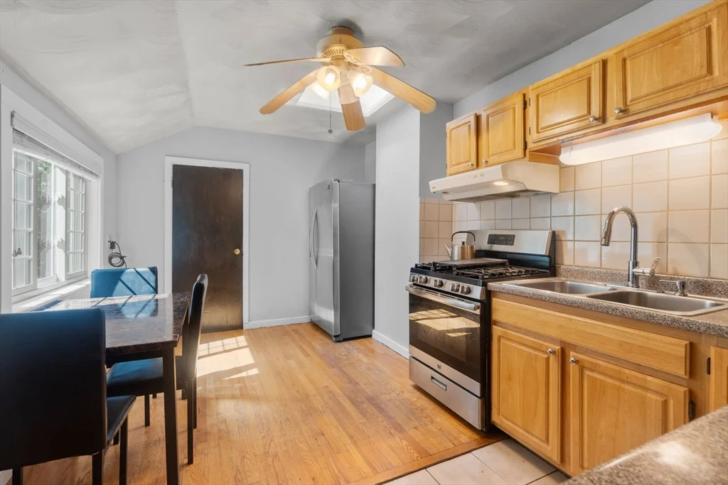 4 bed, 2 bath apartment for rent at 101 Mount Pleasant Ave Unit 101, Roxbury — photo 12 of 29