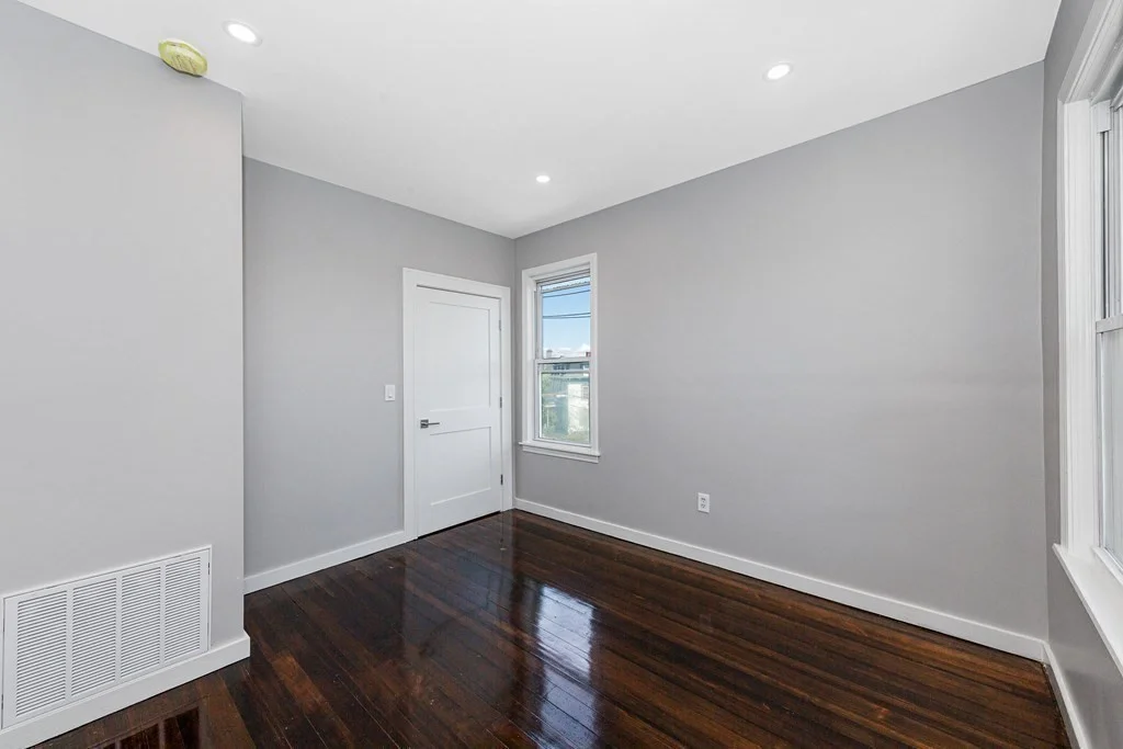 3 bed, 2 bath apartment for rent at 101 Pleasant St Unit 1, Dorchester — photo 8 of 10