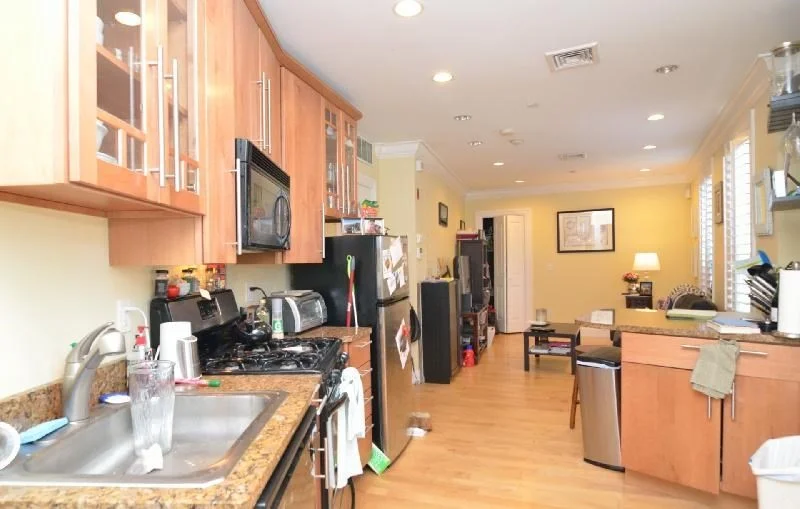 1 bed, 1 bath apartment for rent at 101 Prince Unit 6, North End — photo 3 of 9
