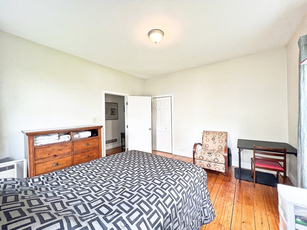 2 bed, 1 bath apartment for rent at 101 Prospect Unit u1, Ward Two — photo 9 of 20