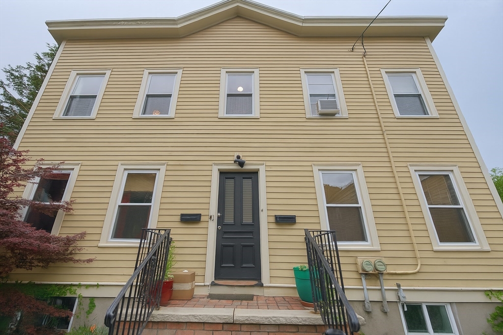 2 bed, 1 bath apartment for rent at 101 Prospect Unit u2, Ward Two — photo 19 of 22