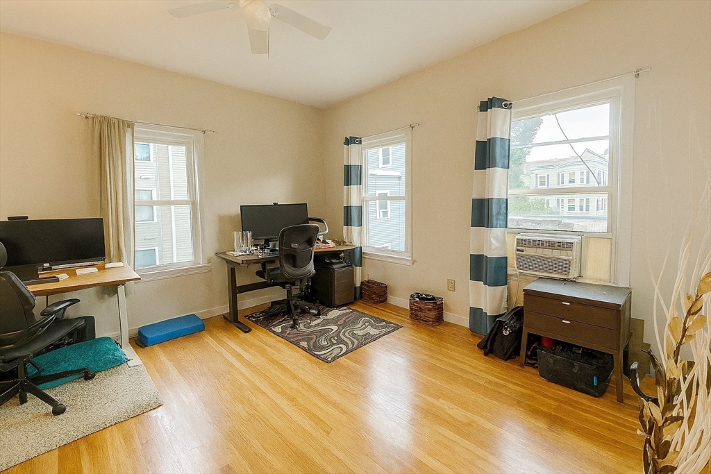 2 bed, 1 bath apartment for rent at 101 Prospect Unit u2, Ward Two — photo 10 of 22