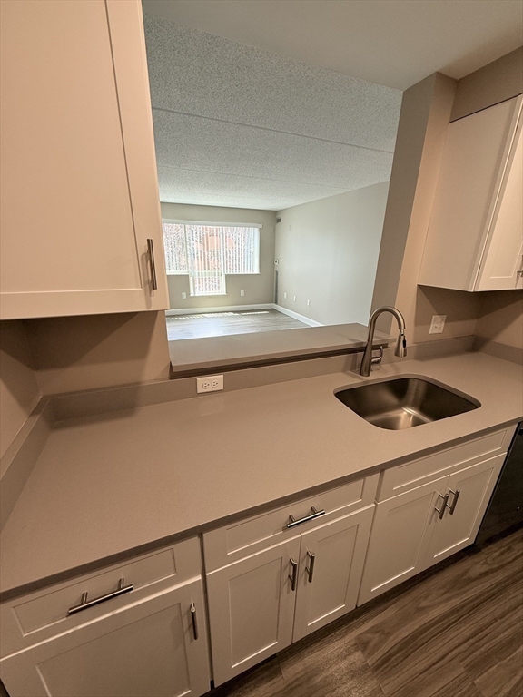 1 bed, 1 bath apartment for rent at 101 Rantoul St Unit 311, Beverly — photo 3 of 18