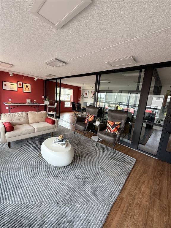 1 bed, 1 bath apartment for rent at 101 Rantoul St Unit 311, Beverly — photo 15 of 18