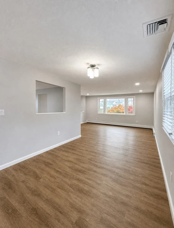 3 bed, 1 bath apartment for rent at 101 Rumney Rd Unit 2, Revere — photo 3 of 9